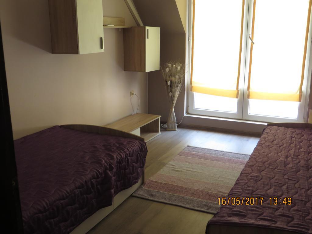 Bogorodi Terrace Apartment Бургас Номер фото